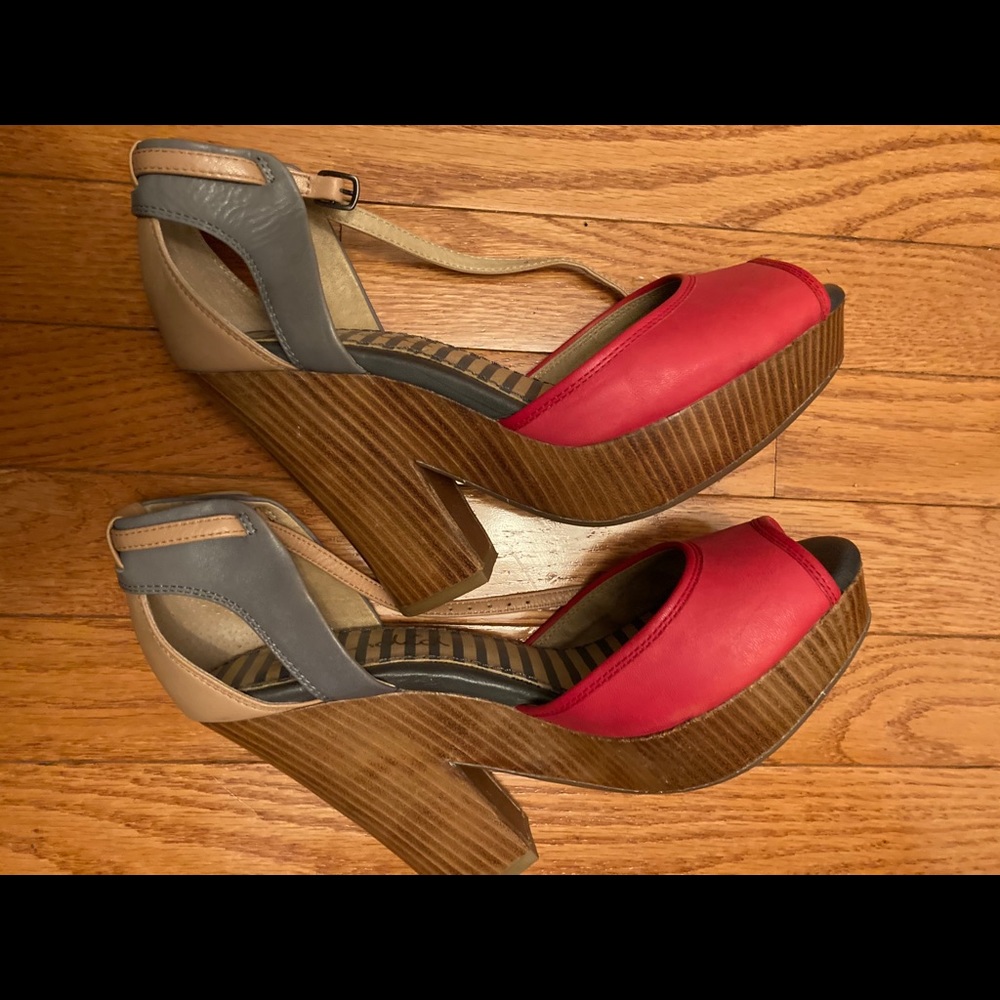 Anthropologie Splendid Platform Sandals